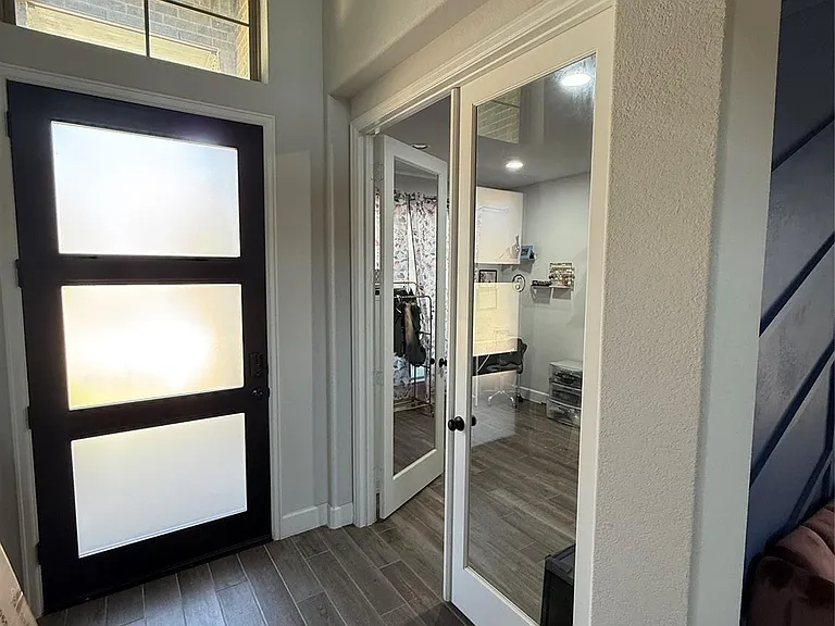 563 Santa Rosa Hills Dr — Photo 8
