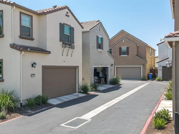 10448 Oboe Way, Elk Grove, CA 95757