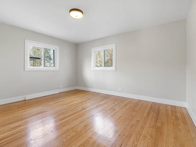 5130 Williams St — Photo 10