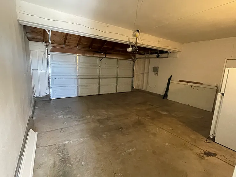 14527 Pony Trail Rd — Photo 16