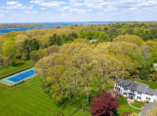 64 Snake Hill Rd, Cold Spring Harbor, NY 11724