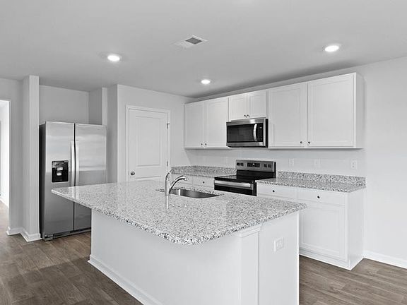 5th image of 1092 Mulligan Dr