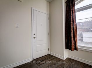 37 Drewry Ave #5, Toronto, ON M2M 0B4