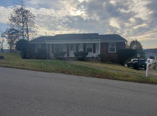 16 Raven Ave, Wheeling, WV 26003