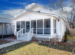 2627 SW Buchanan St, Topeka, KS 66611