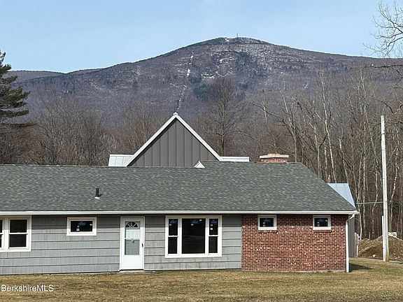 4th image of 125 East Rd