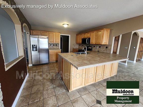 4th image of 286 W Del Ray Dr