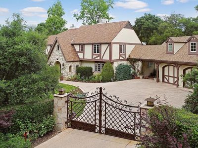 715 Flintridge Ave, La Canada Flintridge, CA, 91011