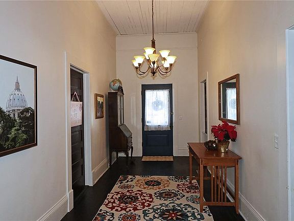 5th image of 91 Brown Ave