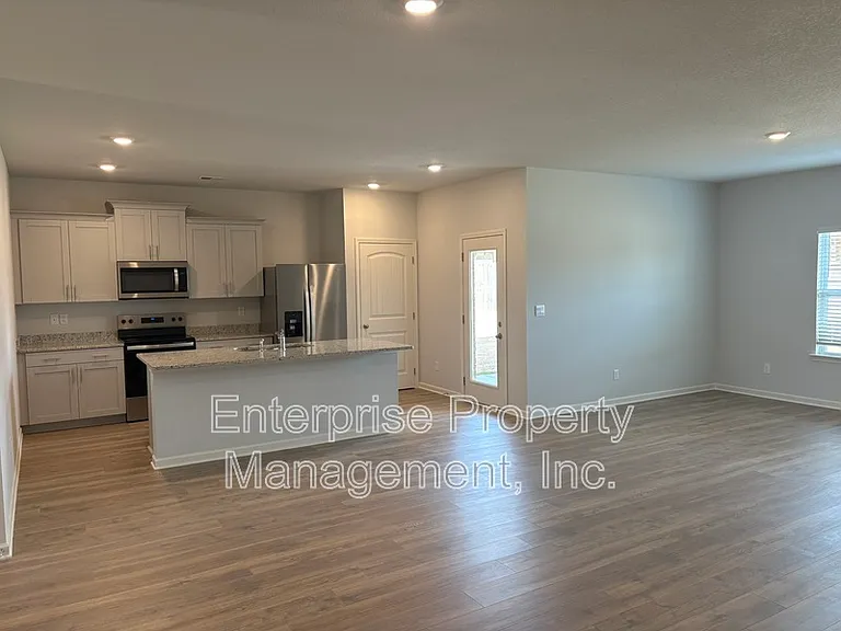 265 Kipling Dr — Photo 8