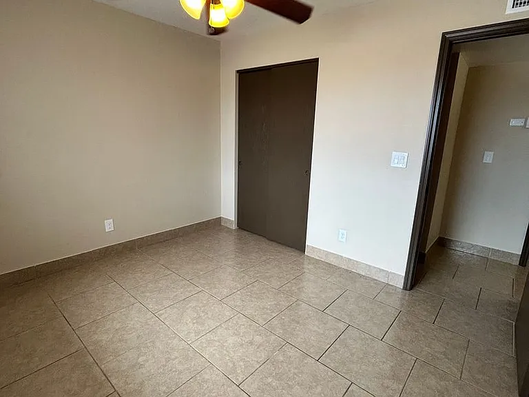 3851 McCulloch Ln — Photo 18