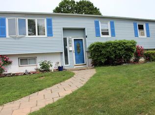 20 Quarry Hill Rd, Waterbury, CT 06706