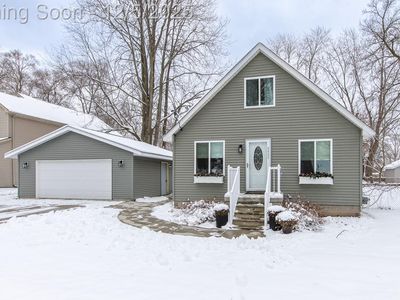 4632 2nd St, Clarkston, MI, 48346