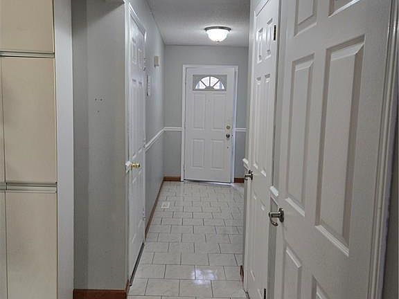 3rd image of 1 Royalwood Ct #55