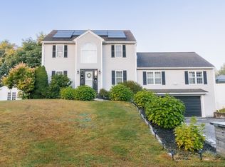 107 Bishop Rd, Fitchburg, MA 01420