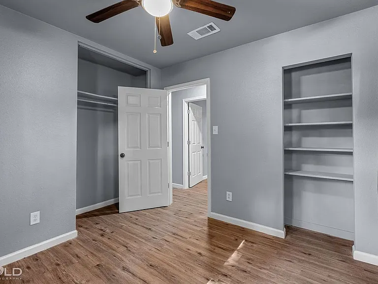 9419 Normandie Dr — Photo 20
