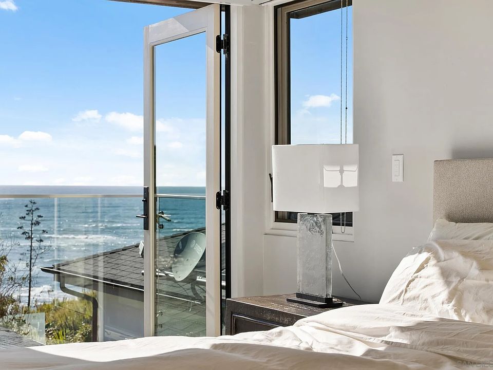 1st image of 5845 Camino De La Costa