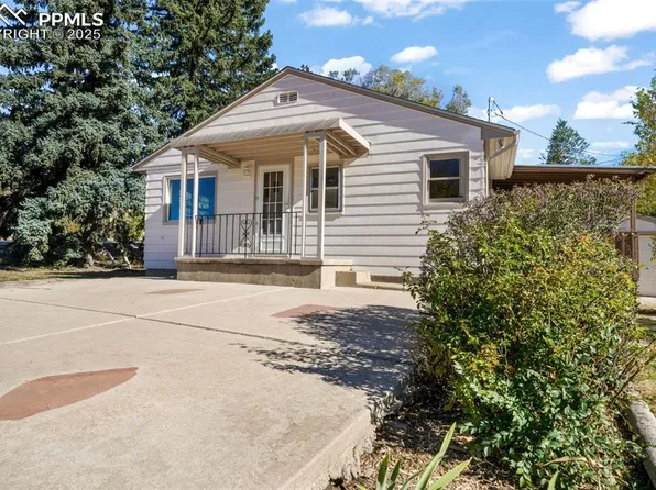 135 Helena Ln, Colorado Springs, CO 80904