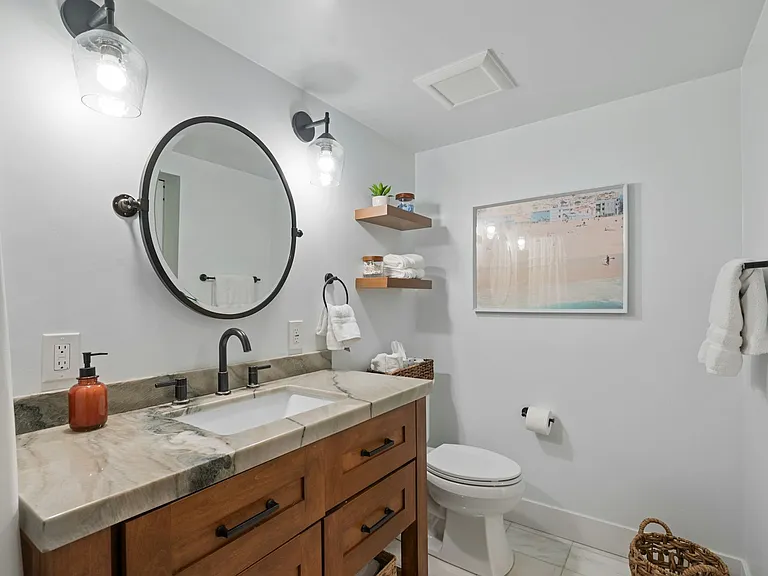 305 Neptune Ave — Photo 35