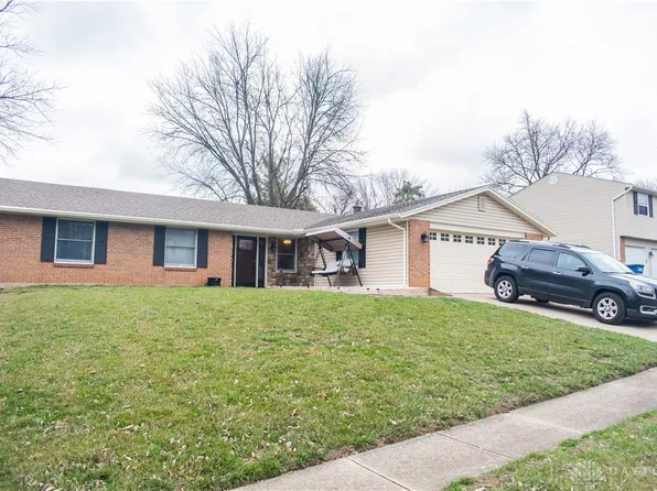 4821 Hollywreath Ct, Dayton, OH 45424