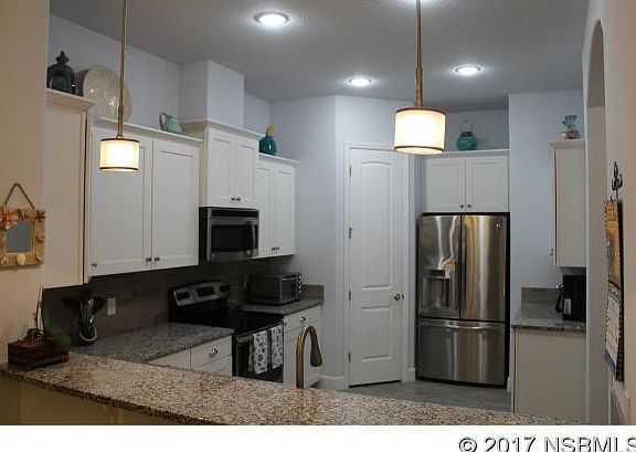 5th image of 3409 Torre Blvd