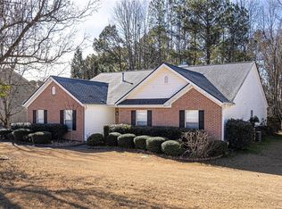 2730 Angel Oak Cir, Dacula, GA 30019