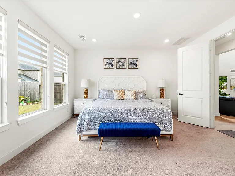 21646 Laggan Cliff Ln — Photo 16