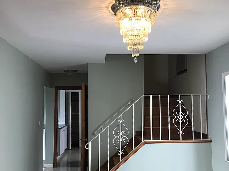 14 Vulcan St — Photo 2