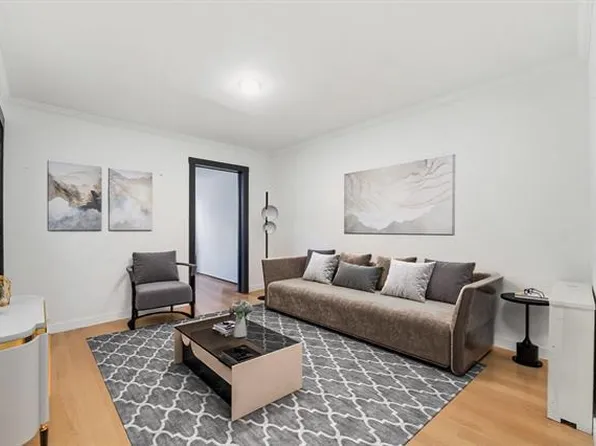 608 Palisade Avenue image 5 of 21