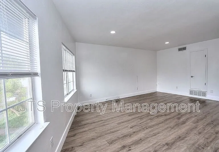 10524 Croetto Way #3 — Photo 16