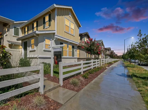 7947 Arcadia Dr, Citrus Heights, CA 95610