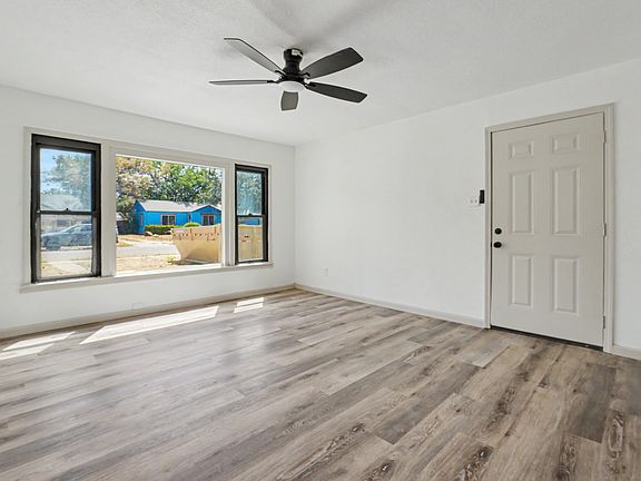 5th image of 4018 32nd St