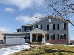 1053 Wrens Gate, Mundelein, IL 60060