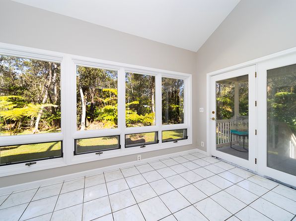 11-3887 10th St, Volcano, HI 96785