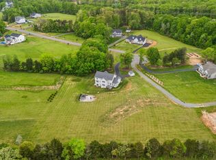 118 Seth Dr, Fredericksburg, VA 22406