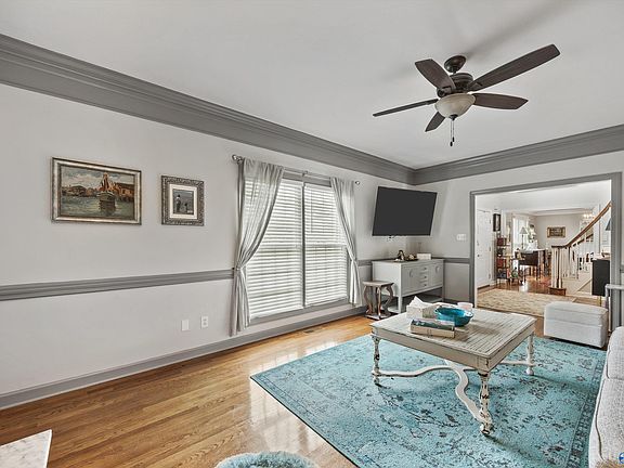 4th image of 7313 Ferncliffe Dr SE