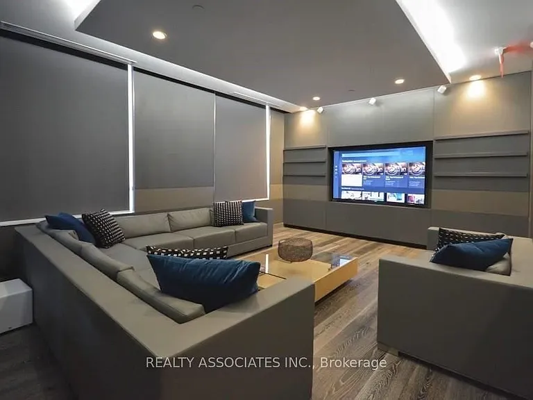 45 Charles St E #3107 — Photo 18