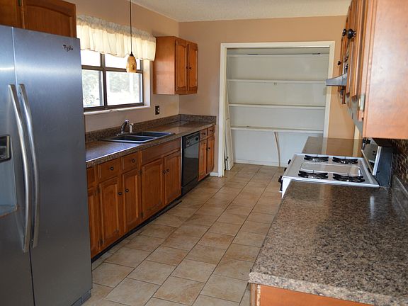 5th image of 646 Millard Gainey Rd