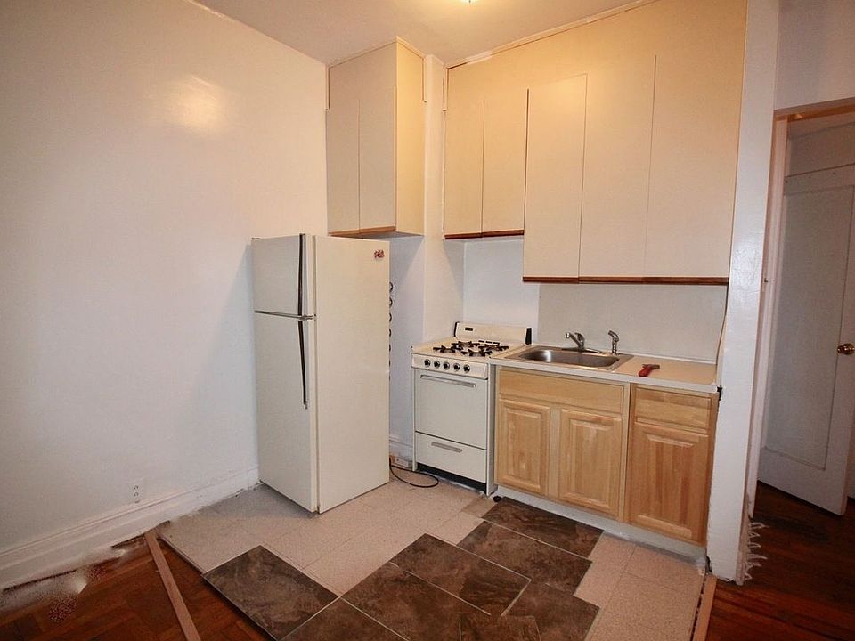 2nd image of 255 79th St APT A12