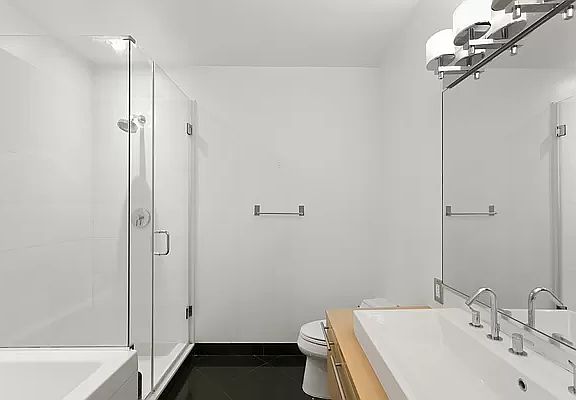 5th image of 119 Fulton St APT 3A