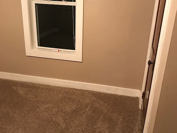 4th image of 202 Spruce St APT 2