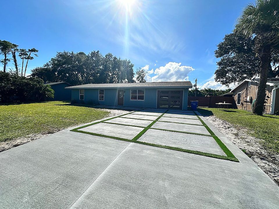 1st image of 2318 Silver Palm Dr