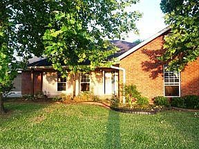 1st image of 121 Chinquapin Pl