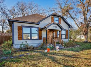 1903 N Weaver St, Gainesville, TX 76240