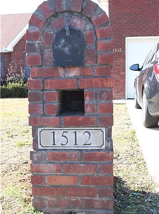 2nd image of 1512 Carrick Dr
