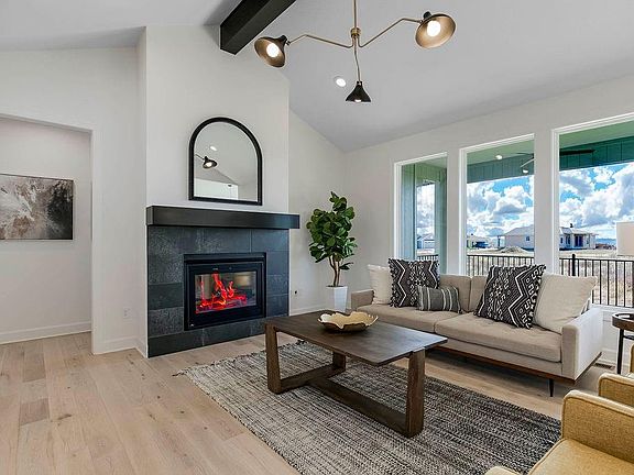 5th image of 4005 W 158th Pl