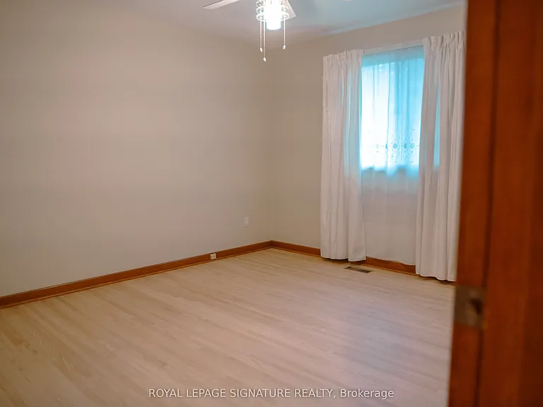2 Brantwood Dr — Photo 18