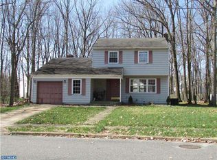 21 Kenwood Dr, Sicklerville, NJ 08081