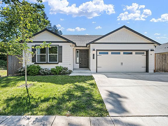 3rd image of 785 S 53rd Pl