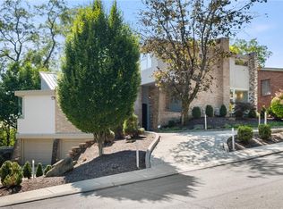 2437 Mount Royal Rd, Pittsburgh, PA 15217